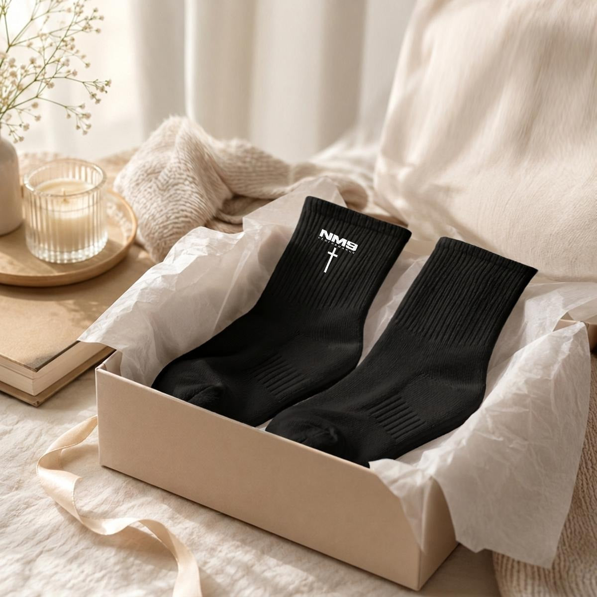 NM9 Low Socks | Black